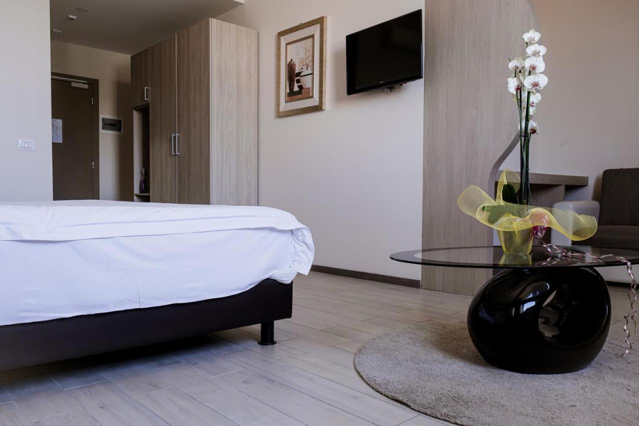 Queen Hotel 세스토 산 지오반니 외부 사진